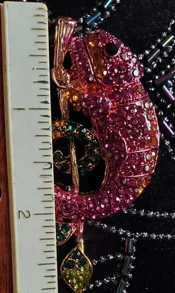 Austrian Crystal Chameleon Brooch & Pendant Brooch - Picture 10 of 10